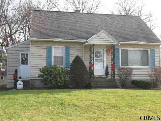 15 Swayze Dr, Colonie, NY 99999 - photo 1
