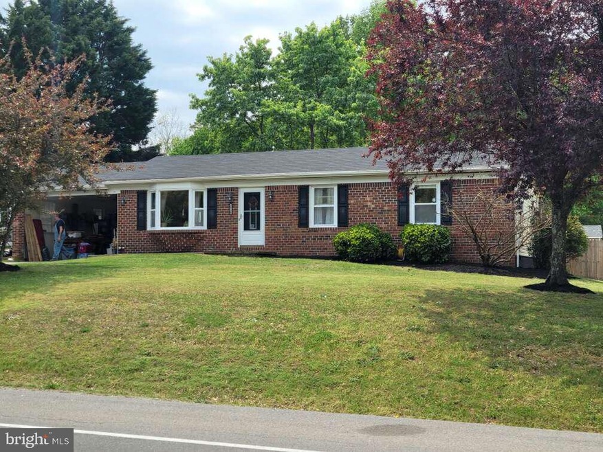 38580 Laurel Ridge Dr, Mechanicsville, MD 20659 - photo 1