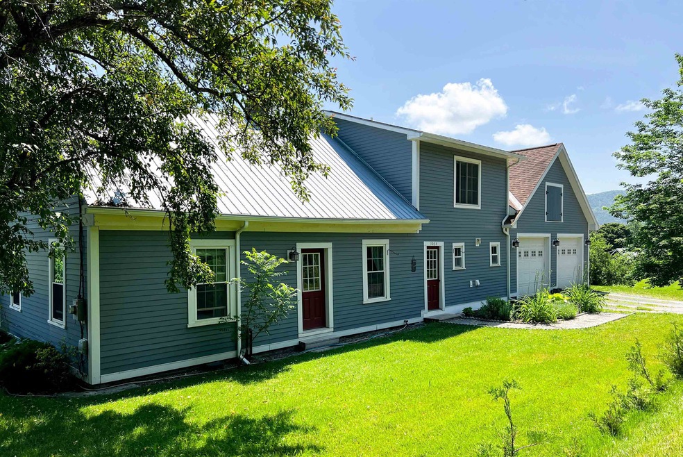 1034 Spaulding Rd, Saint Johnsbury, VT 05819 - photo 1