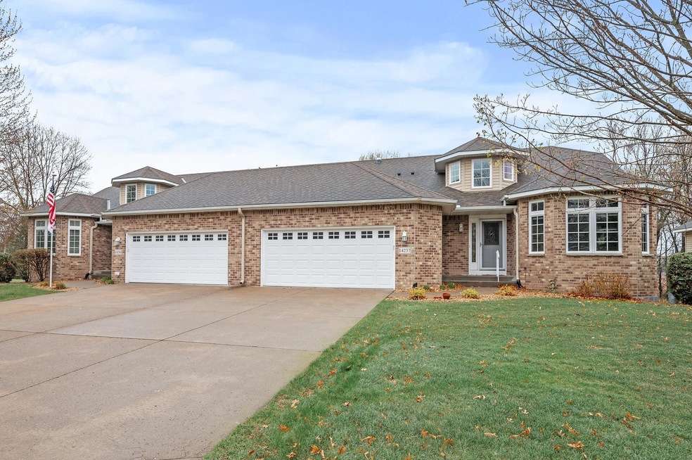 Sold $440,000 • Co-Listing Agent