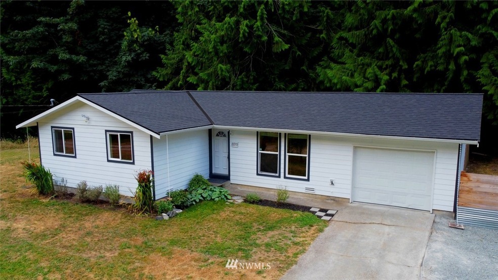 8119 Wayne Ave, Stanwood, WA 98292 - photo 1