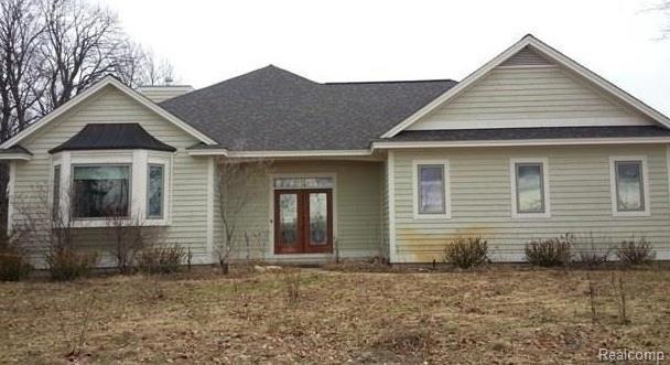 11985 S Peach Ridge Dr, Traverse City, MI 49684 - photo 1