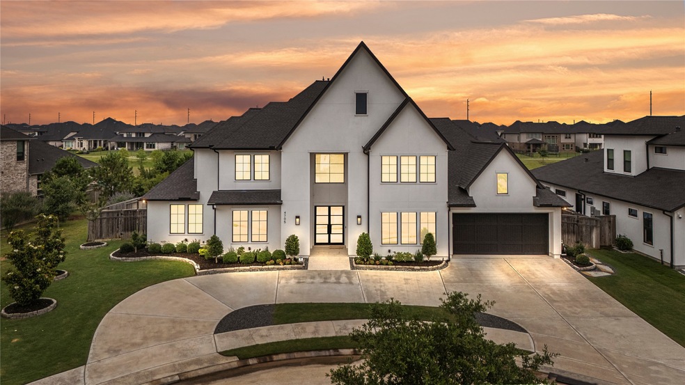 4705 Birchwood Trail, Fulshear, TX 77441 - photo 1