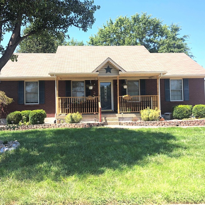 231 Aulbern Dr E, Mount Washington, KY 40047 - photo 1