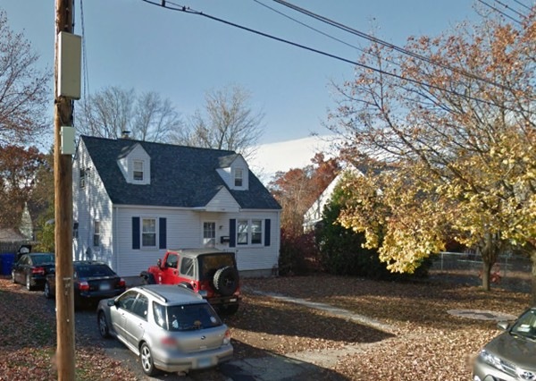 248 Pheland St unit 1, Springfield, MA 01109 - photo 1