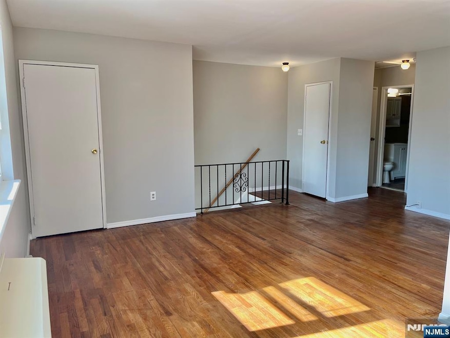 113 Paulison Ave unit H2, Passaic, NJ 07055 - photo 1