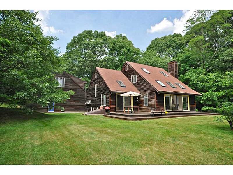 1007 Gilbert Stuart Rd, Saunderstown, RI 02874 - photo 1