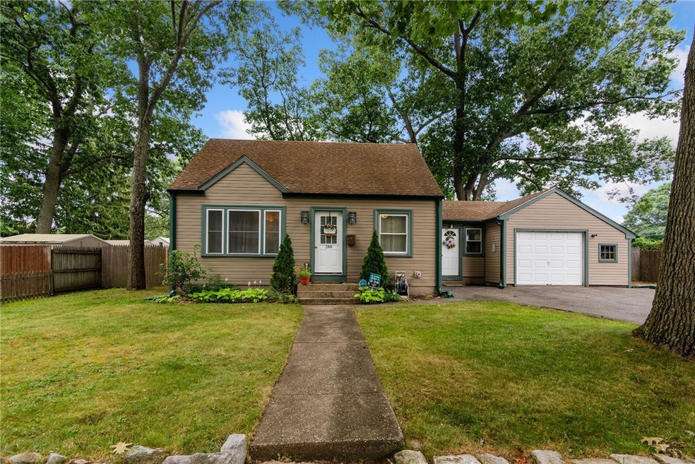 144 Inman Ave, Warwick, RI 02886 - photo 1