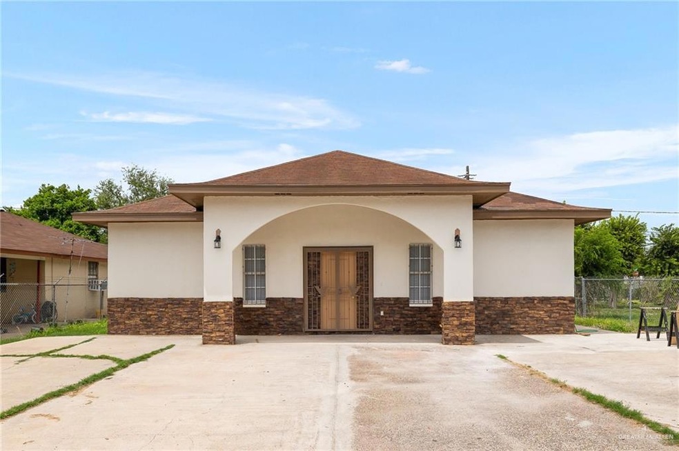 1417 Santa Barbara Dr, Alamo, TX 78516 - photo 1