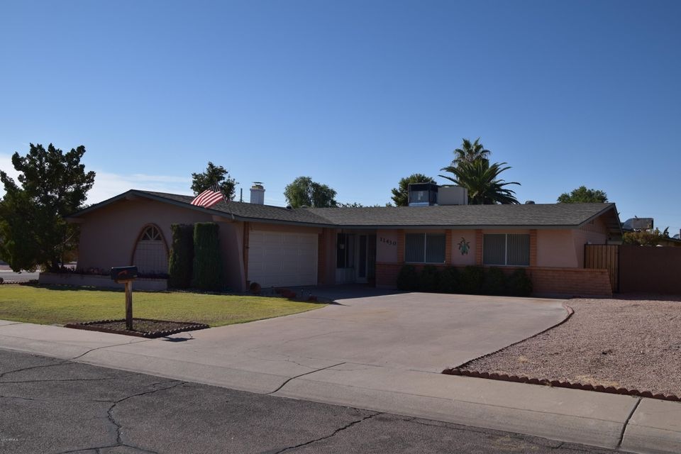 WARNING-THIS HOME WILL STEAL YOUR HEART!