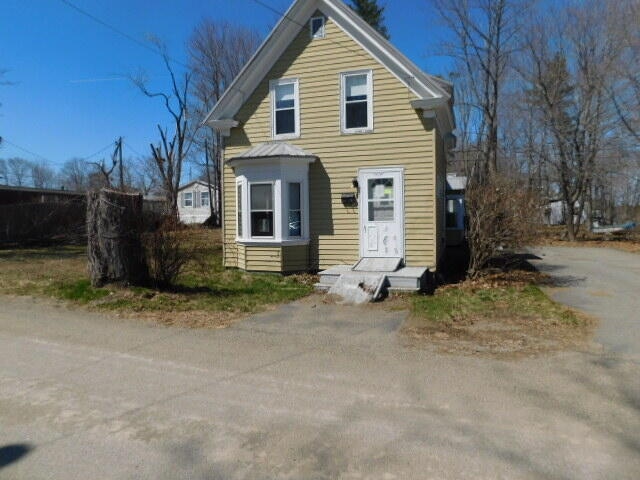 10 Summer St, Calais, ME 04619 - photo 1