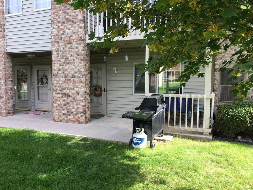 Gregory Dr #8 Muskego