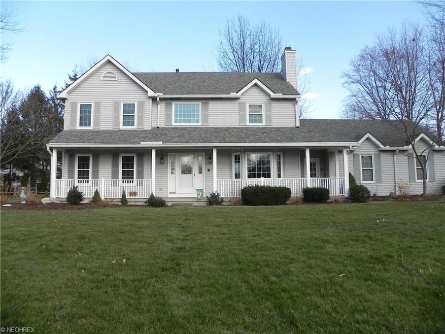 Beautiful colonial in a fabulous location!