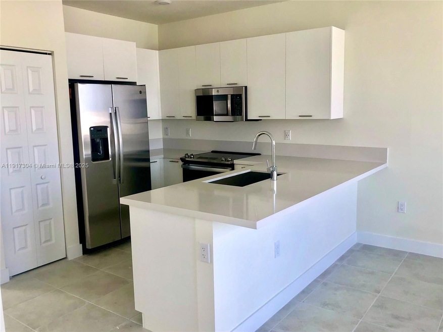 6455 NW 103rd Place unit 301, Doral, FL 33178 - photo 1