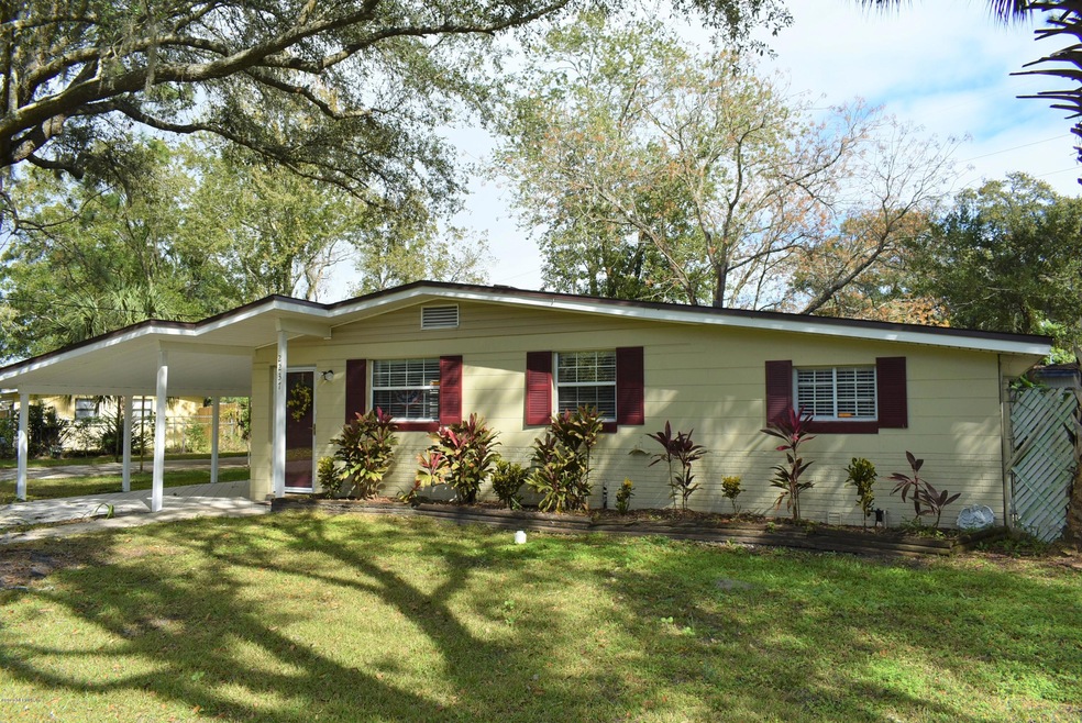 2237 Bills Dr, Jacksonville, FL 32210 - photo 1