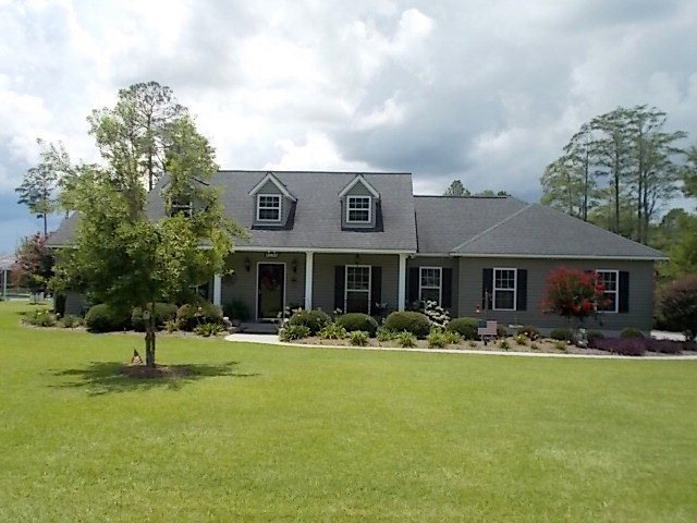 198 Kelly Lea Ln, Douglas, GA 31533 - photo 1