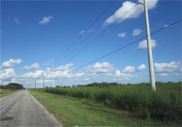 0 Buls Rd unit 28436025, East Bernard, TX 77435 - photo 1