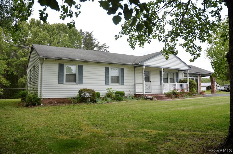 2128 Essex Mill Rd, Dunnsville, VA 22454 - photo 1