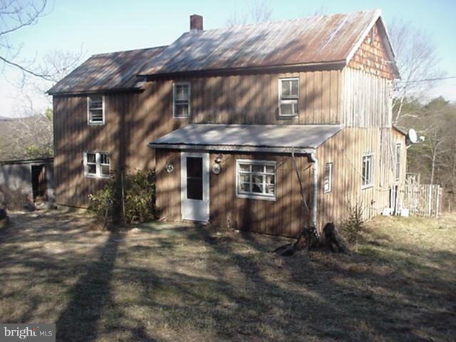 2715 Little Cacapon Mountain Rd, Points, WV 25437 - photo 1