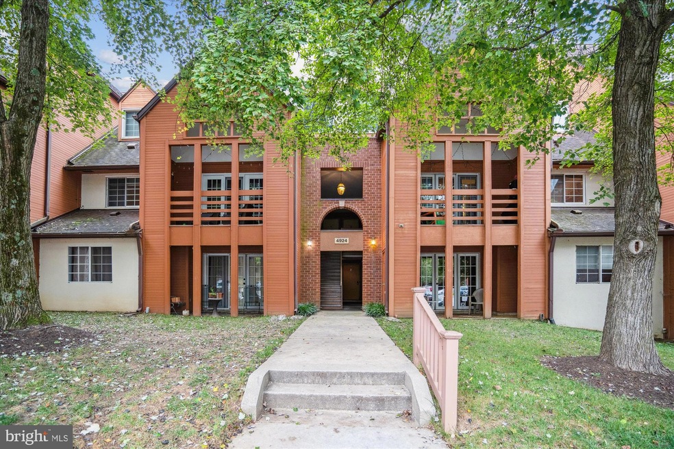 4924 Columbia Rd unit 3, Columbia, MD 21044 - photo 1