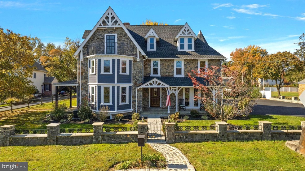 906 Shipley Rd, Wilmington, DE 19803 MLS DENC2052314