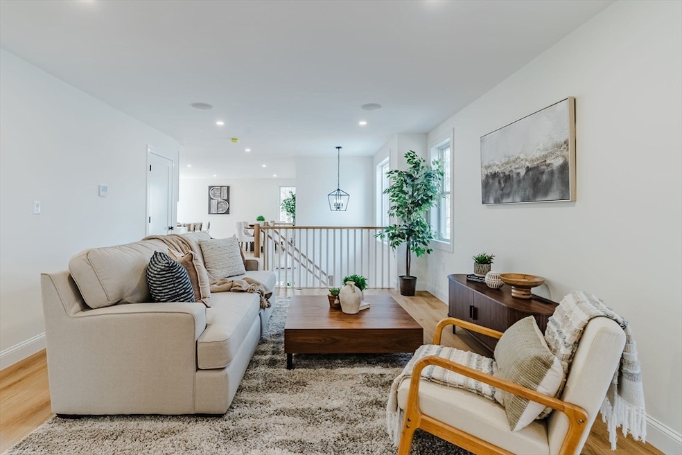 Sold $800,000 • Co-Listing Agent