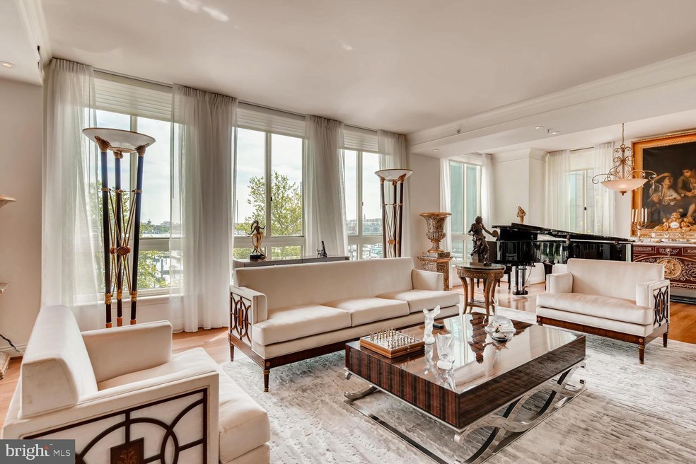 717 President St, Baltimore, MD 21202 - photo 1