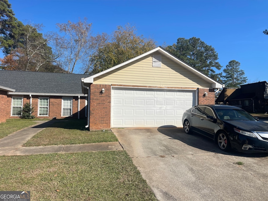 2611 Country Trace SE unit B, Conyers, GA 30013 - photo 1