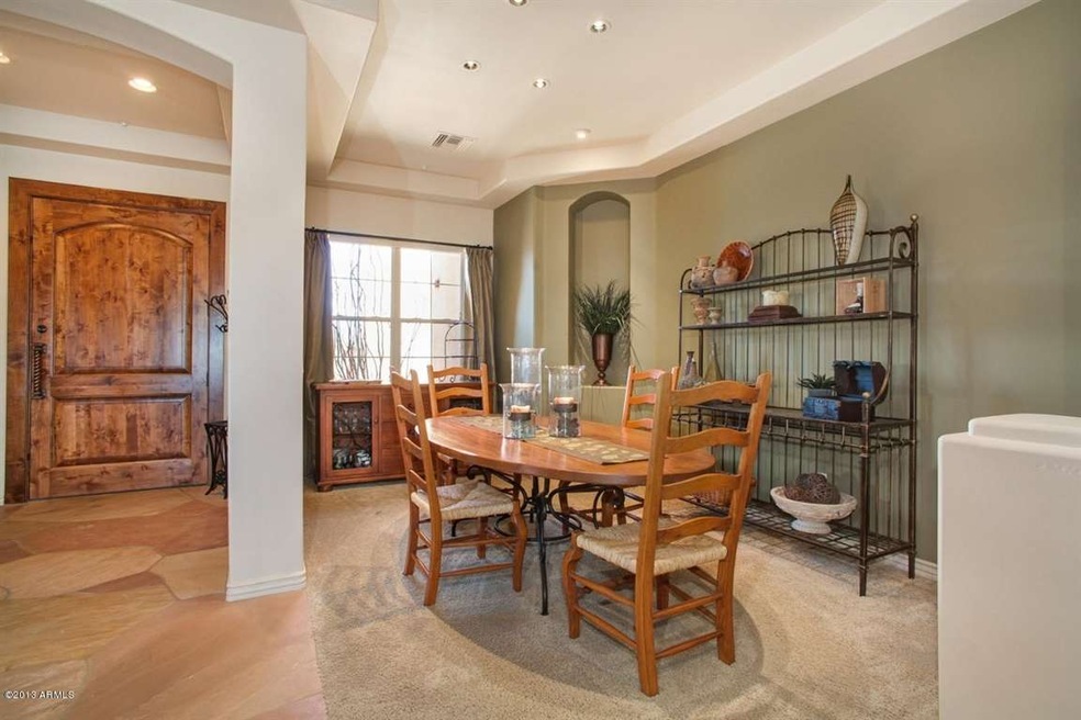 38007 N Boulder View Dr-large-007-Dining
