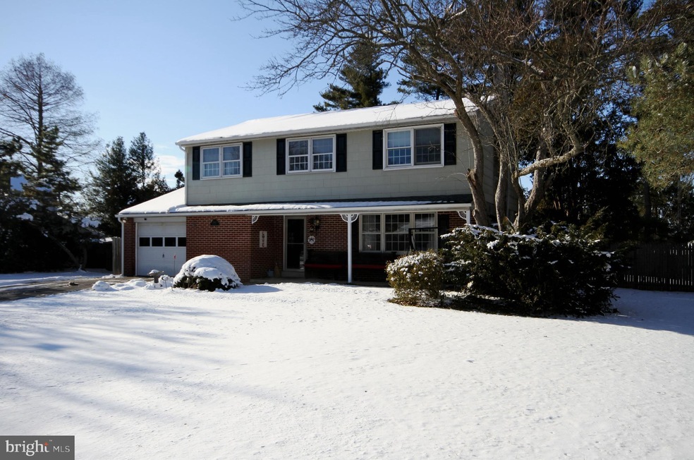 1421 Cathys Ln, North Wales, PA 19454 - photo 1