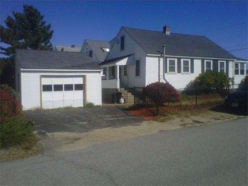 132 Ocean Blvd, Seabrook, NH 03874 - photo 1