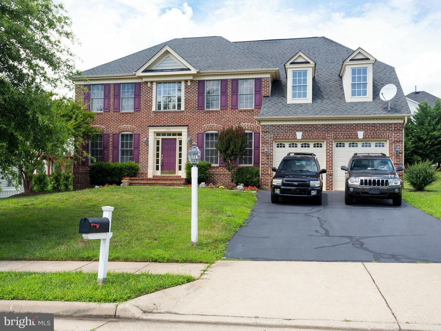 1950 Tanterra Ct, Woodbridge, VA 22191 - photo 1