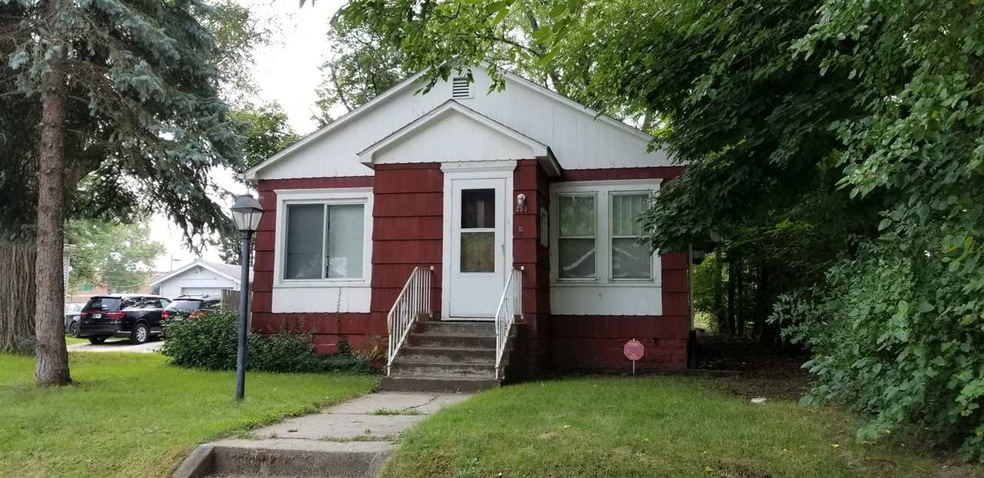 239 W Cleveland Ave, Elkhart, IN 46516 - photo 1