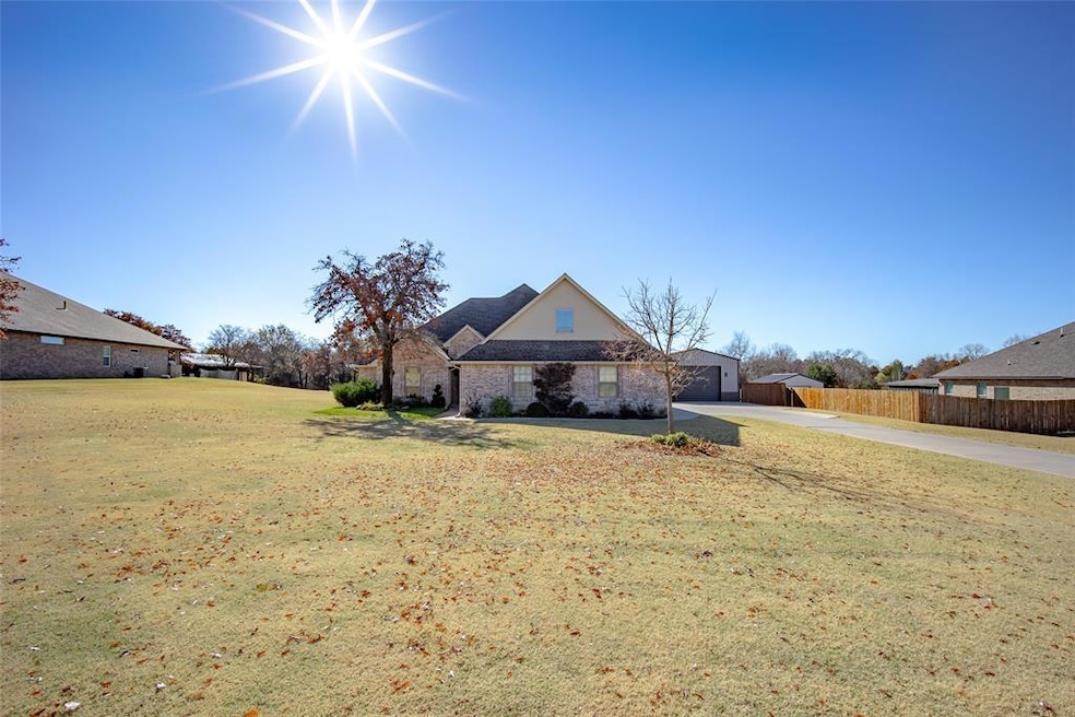 300 Turtle Dove Ct, Blanchard, OK 73010 - photo 1