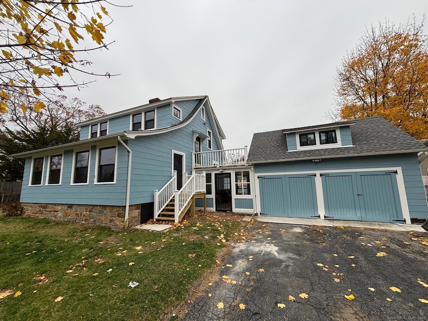 2 Scofield Place unit 2, Norwalk, CT 06855 - photo 1