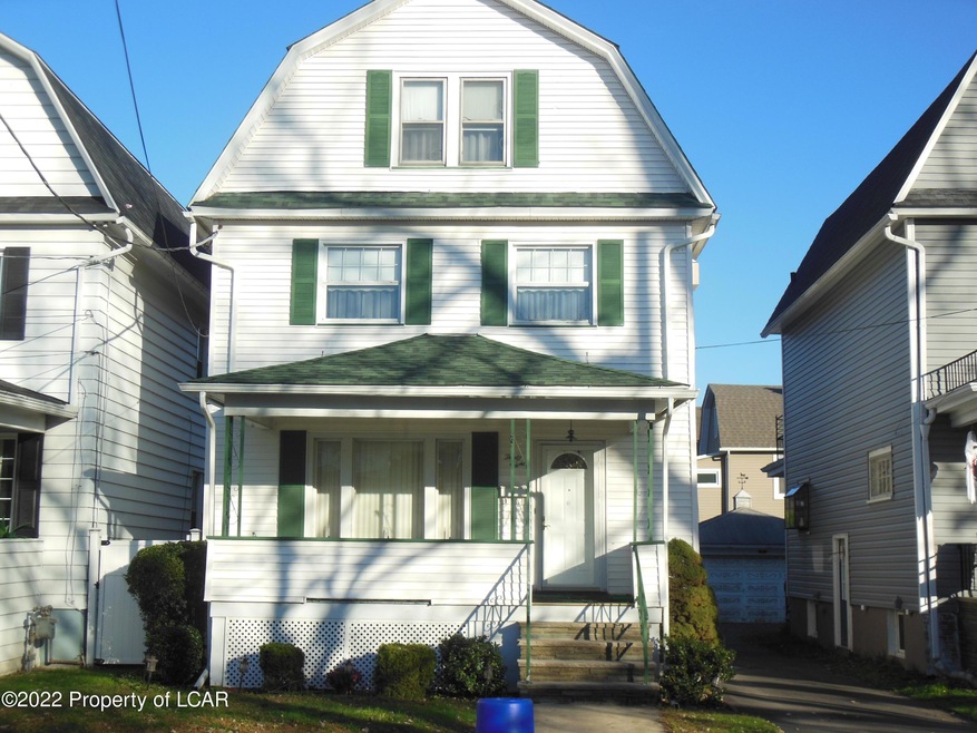 38 Snowden St, Kingston, PA 18704 - photo 1