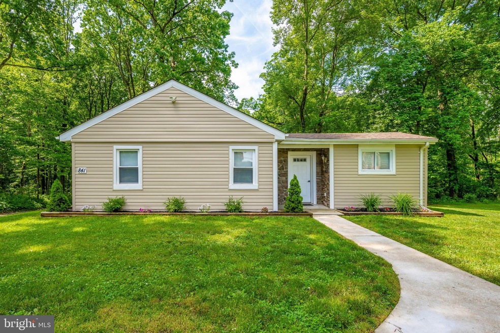 841 Streaker Rd, Sykesville, MD 21784 - photo 1