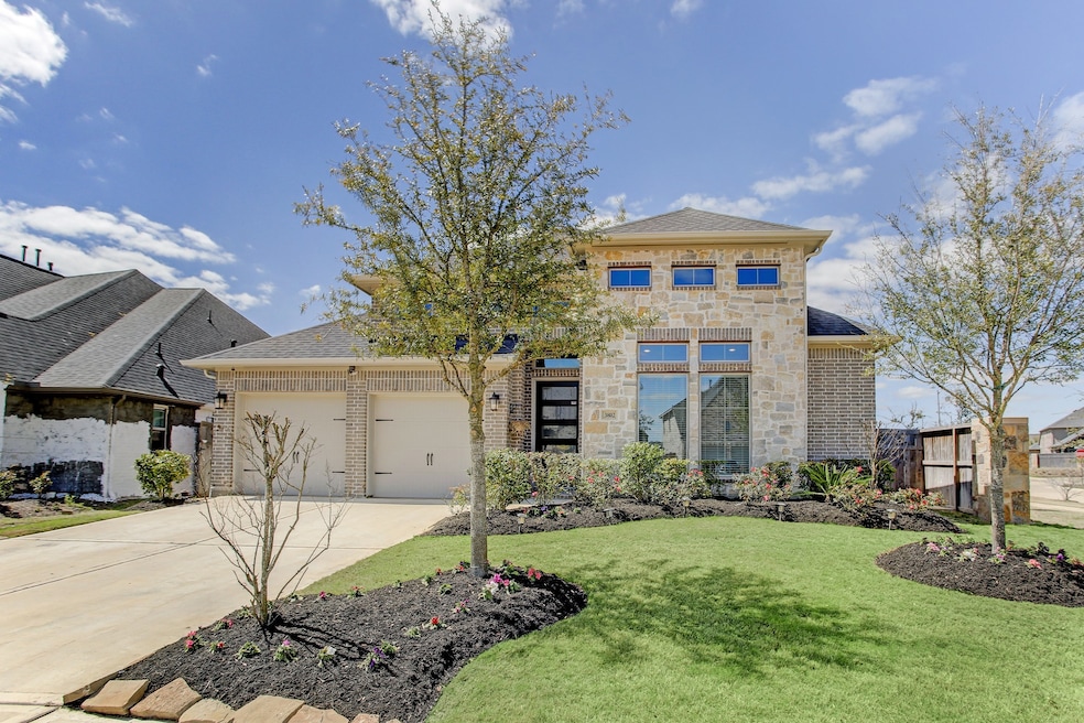 3802 Lake Falls Dr, Fulshear, TX 77441 - photo 1