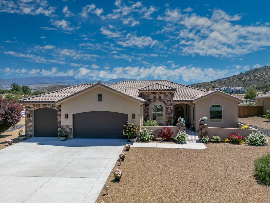 814 N High Ground Dr, Dammeron Valley, UT 84783 - photo 1
