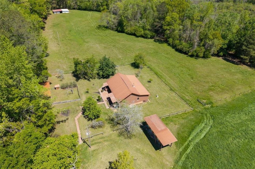 23+ Acres of lush pastures