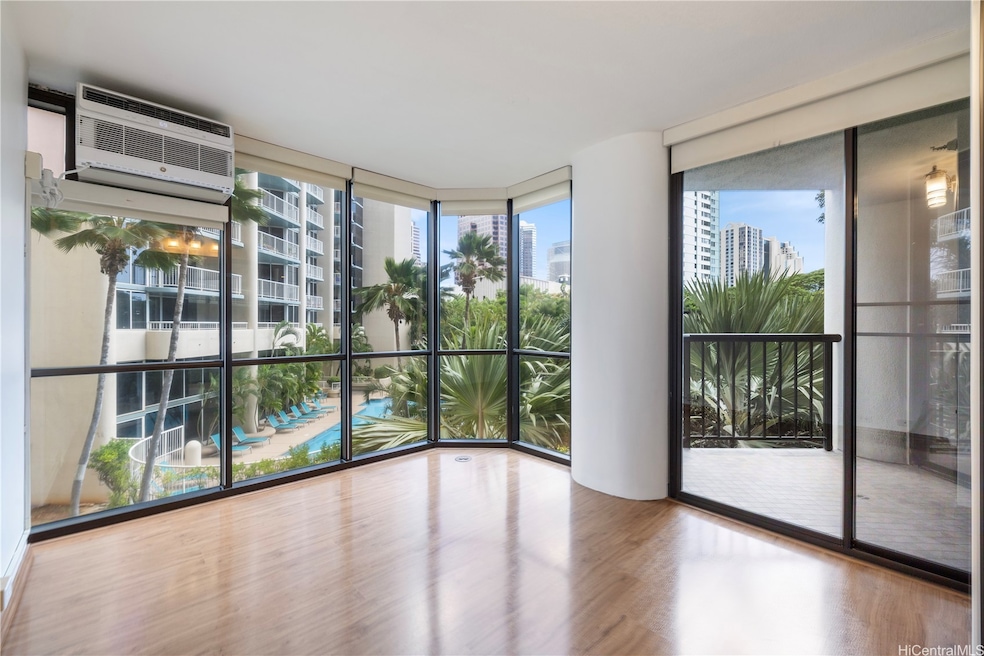 For Sale $384,900 • Co-Listing Agent