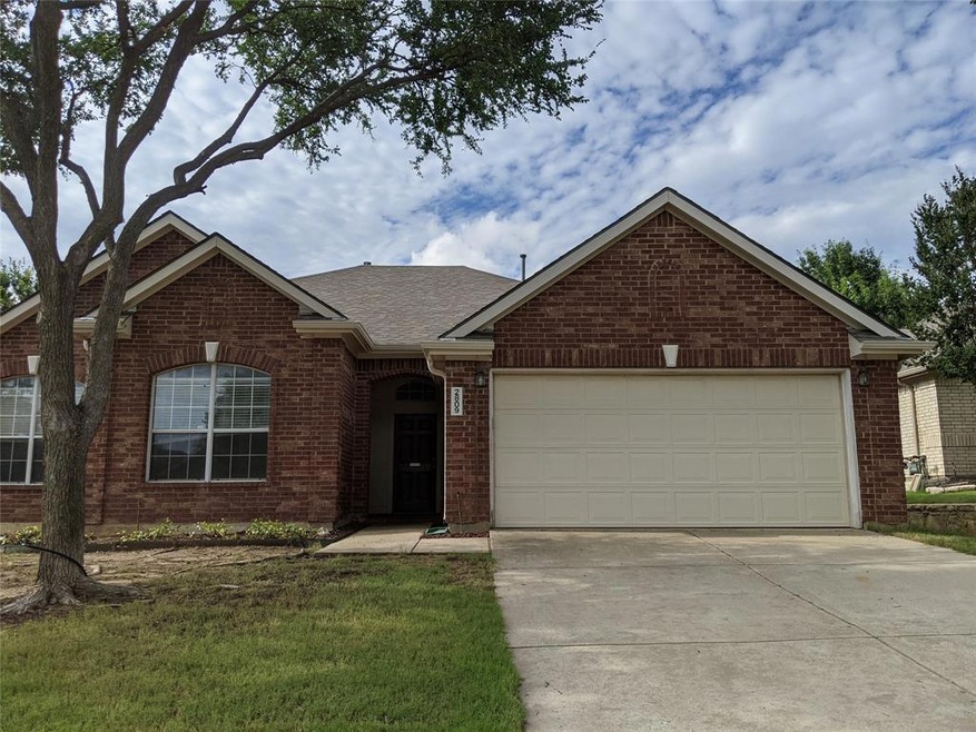 2809 Hollow Ridge Dr, Denton, TX 76210 - photo 1