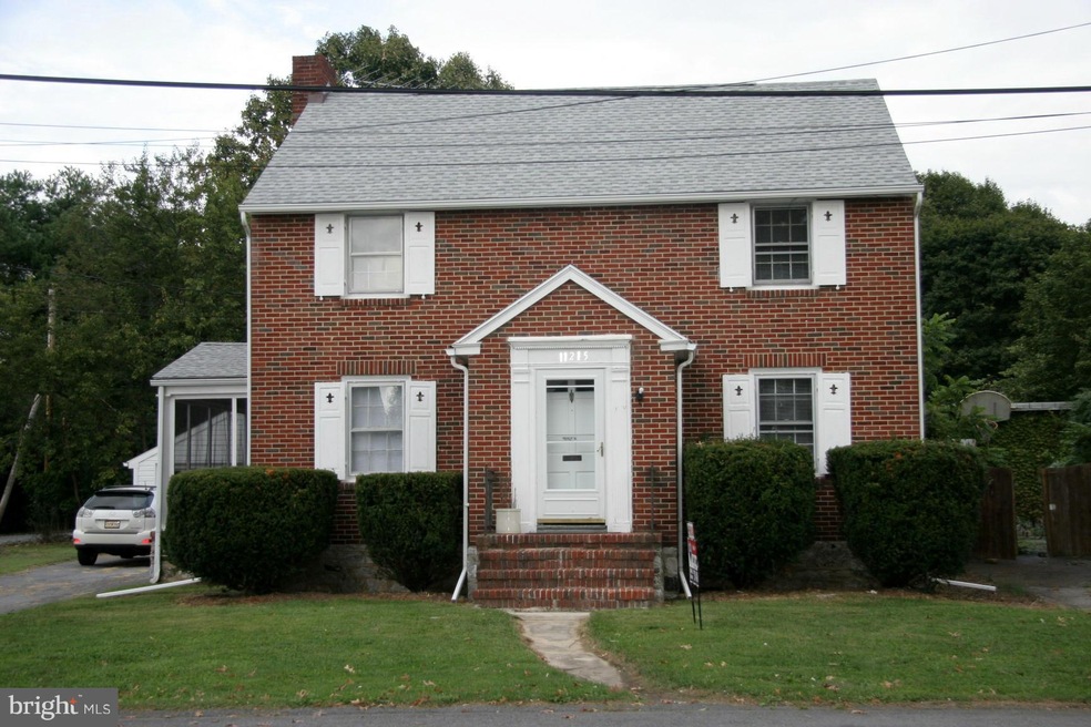 11215 Marbern Rd, Hagerstown, MD 21740 - photo 1