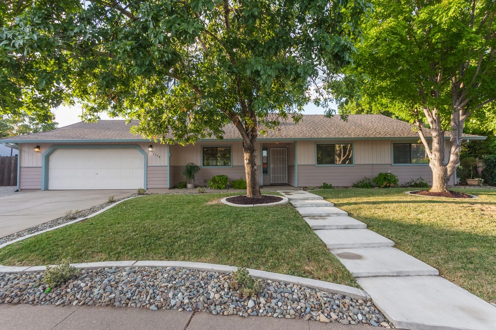 10092019-5758OldBarnWay-MLS-39
