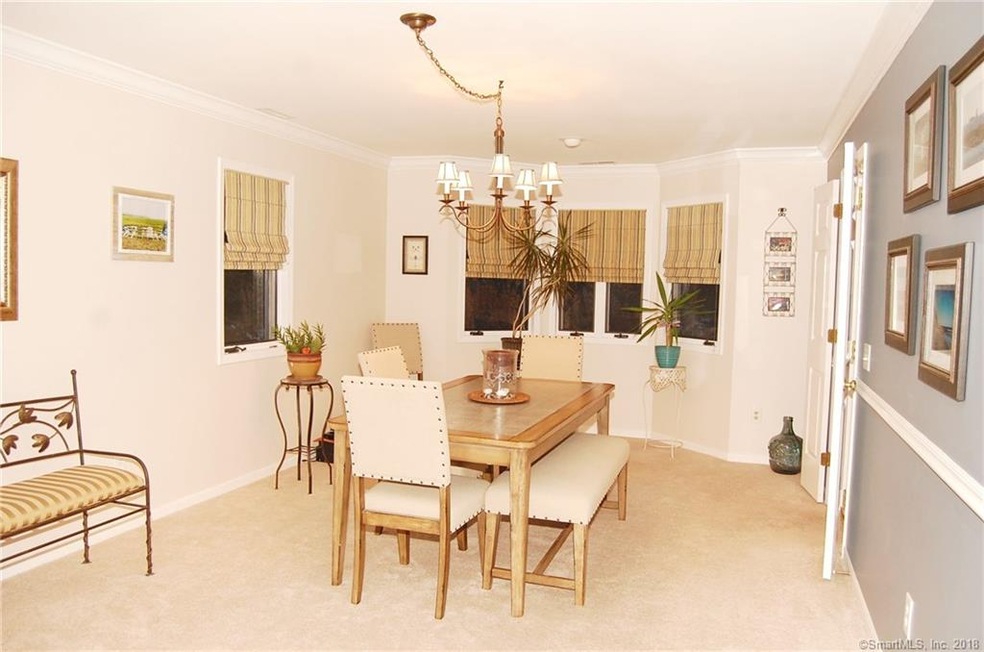 40 Glenrock unit 40, Norwalk, CT 06850 - photo 1