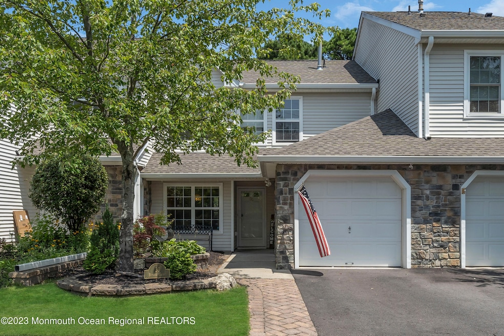 30 Buford Ct, Tinton Falls, NJ 07753 - photo 1