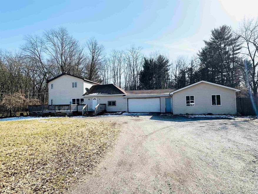 10617 E Iroquois Rd, Walkerton, IN 46574 - photo 1