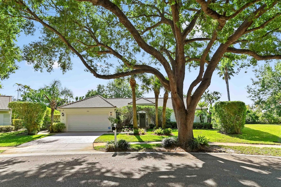 Sold $895,000