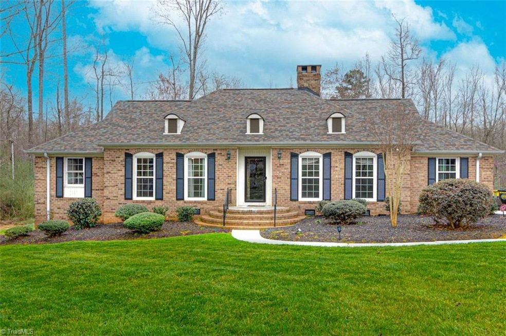 444 Newbern Ave, Asheboro, NC 27205 - photo 1