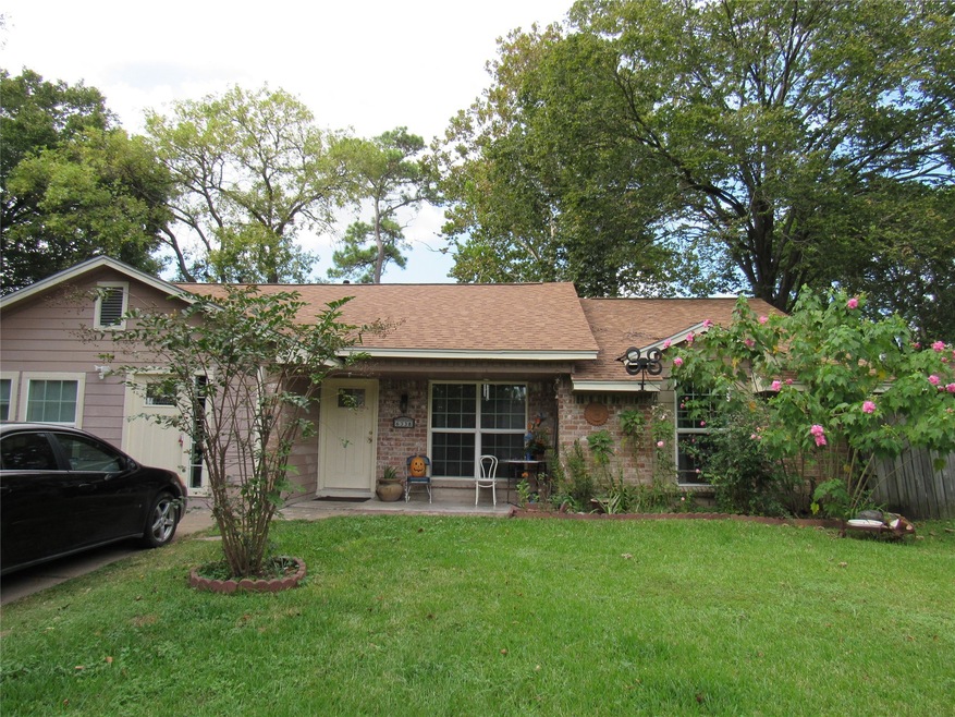 6338 Acorn Forest Dr, Houston, TX 77088 - photo 1